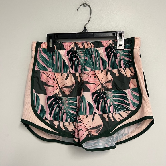 nike tropical print running shorts - Picture 3 of 7